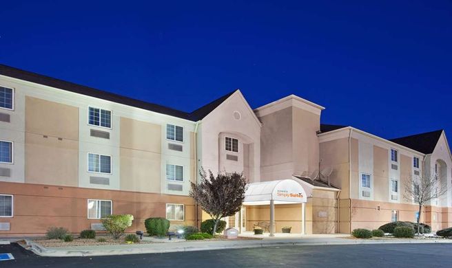 Sonesta Simply Suites Albuquerque Exterior