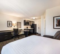 Sonesta Simply Suites Albuquerque Room