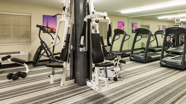 <b>Sonesta Simply Suites Detroit Troy Health</b>. Images powered by <a href="https://iceportal.shijigroup.com/" title="IcePortal" target="_blank">IcePortal</a>.