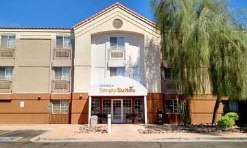 Sonesta Simply Suites Phoenix Tempe