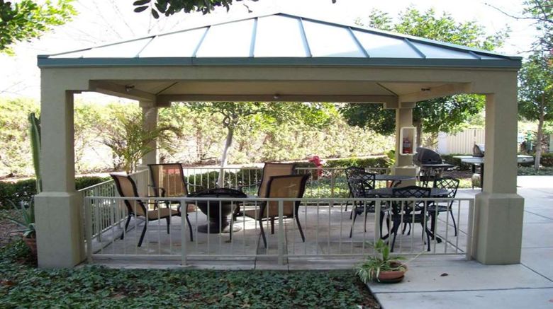 <b>Sonesta Simply Suites Irvine Spectrum Recreation</b>. Images powered by <a href="https://iceportal.shijigroup.com/" title="IcePortal" target="_blank">IcePortal</a>.