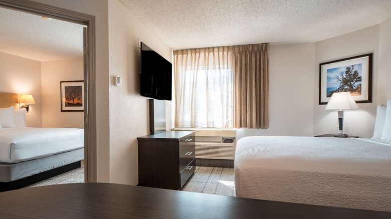 <b>Sonesta Simply Suites Fossil Creek Suite</b>. Images powered by <a href="https://iceportal.shijigroup.com/" title="IcePortal" target="_blank">IcePortal</a>.