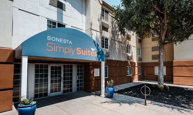 Sonesta Simply Suites Fossil Creek Exterior