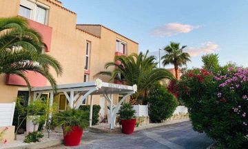 Gil de France Hotel