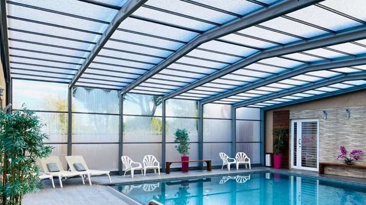 Gil de France Hotel Pool
