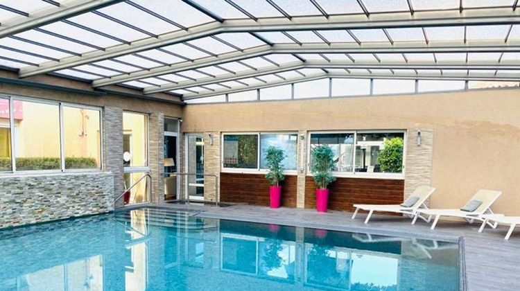 Gil de France Hotel Pool