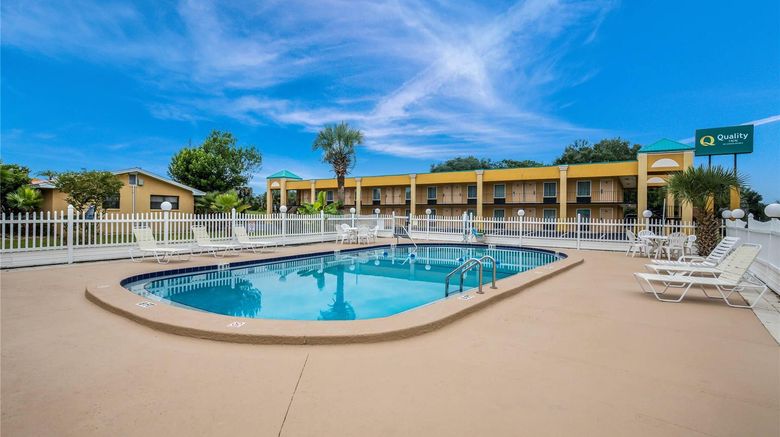 <b>Quality Inn White Springs Pool</b>. Images powered by <a href="https://iceportal.shijigroup.com/" title="IcePortal" target="_blank">IcePortal</a>.