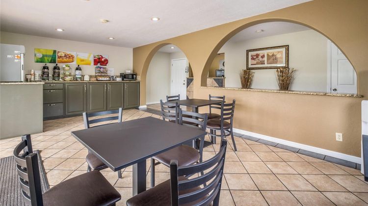 Quality Inn White Springs Lobby