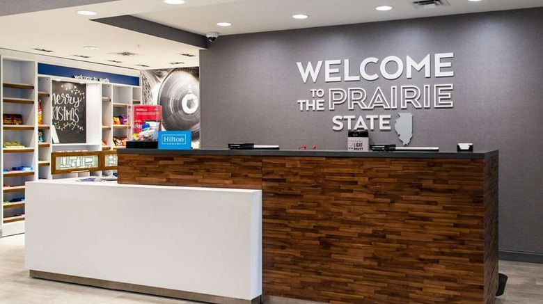 <b>Hampton Inn Paris Lobby</b>. Images powered by <a href="https://iceportal.shijigroup.com/" title="IcePortal" target="_blank">IcePortal</a>.