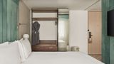 Canopy by Hilton London City Room