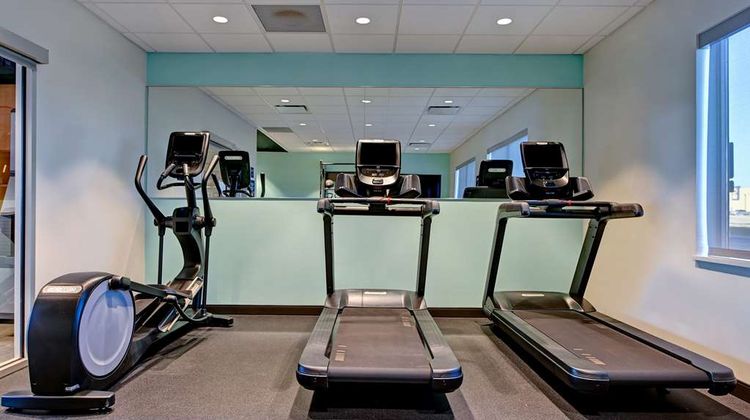 Tru by Hilton Tahlequah Health