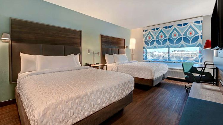 Tru by Hilton Tahlequah Room