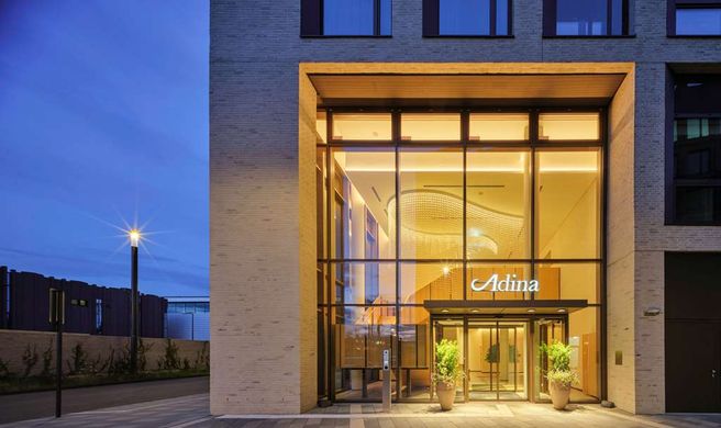 Adina Apartment Hotel Cologne Exterior