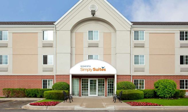 Sonesta Simply Suites Chicago Libertyville Exterior