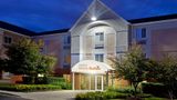 Sonesta Simply Suites Chicago Waukegan Exterior