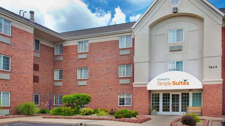 Sonesta Simply Suites Des Moines Exterior. Images powered by <a href="https://iceportal.shijigroup.com" target="_blank" rel="noopener">Ice Portal</a>.