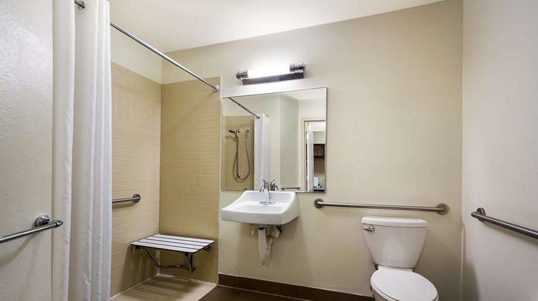 <b>Sonesta Simply Suites St Louis Earth City Room</b>. Images powered by <a href="https://iceportal.shijigroup.com/" title="IcePortal" target="_blank">IcePortal</a>.