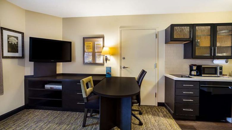 <b>Sonesta Simply Suites St Louis Earth City Other</b>. Images powered by <a href="https://iceportal.shijigroup.com/" title="IcePortal" target="_blank">IcePortal</a>.