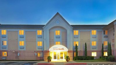 Sonesta Simply Suites Dallas Galleria