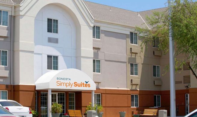 Sonesta Simply Suites Phoenix Glendale Exterior