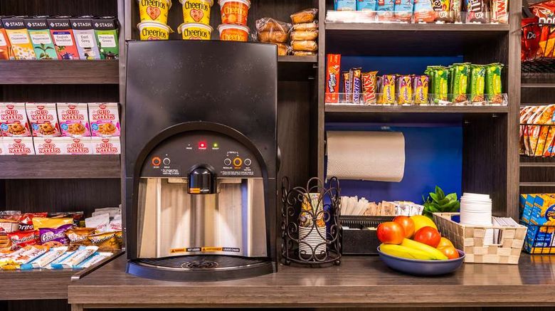 <b>Sonesta Simply Suites Orange County Arpt Restaurant</b>. Images powered by <a href="https://iceportal.shijigroup.com/" title="IcePortal" target="_blank">IcePortal</a>.