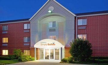 Sonesta Simply Suites Chicago Naperville