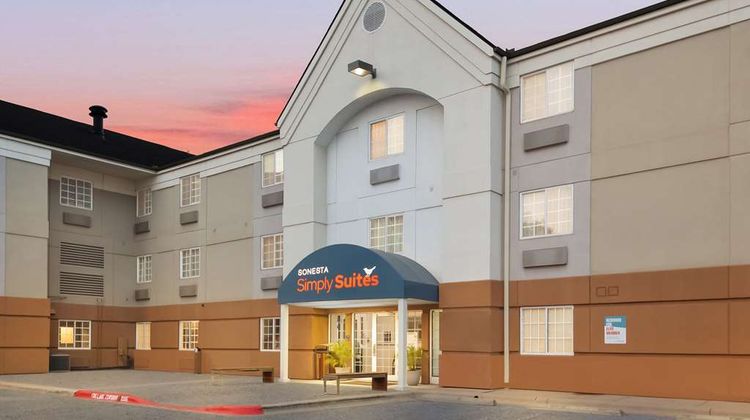 Sonesta Simply Suites Austin South Exterior