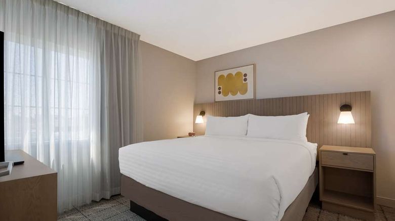 <b>Sonesta Simply Suites Irvine East Foothill Suite</b>. Images powered by <a href="https://iceportal.shijigroup.com/" title="IcePortal" target="_blank">IcePortal</a>.