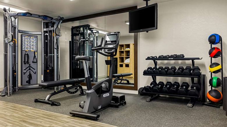 <b>Sonesta Simply Suites Irvine East Foothill Health</b>. Images powered by <a href="https://iceportal.shijigroup.com/" title="IcePortal" target="_blank">IcePortal</a>.