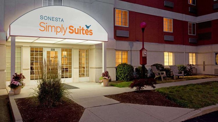 Sonesta Simply Suites Boston Braintree Exterior