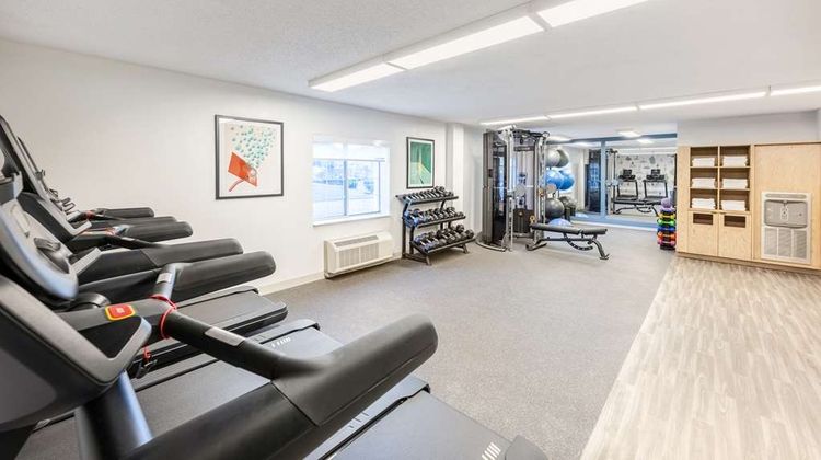 Sonesta Simply Suites Jersey City Health