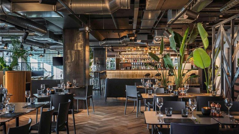 <b>Mercure Newport Restaurant</b>. Images powered by <a href="https://iceportal.shijigroup.com/" title="IcePortal" target="_blank">IcePortal</a>.