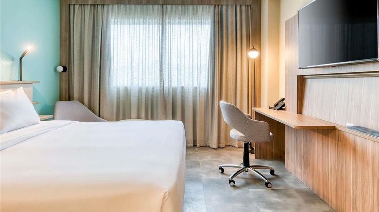 <b>Novotel Belo Horizonte Savassi Room</b>. Images powered by <a href="https://iceportal.shijigroup.com/" title="IcePortal" target="_blank">IcePortal</a>.