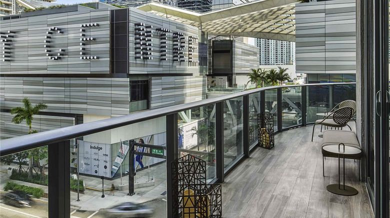 <b>SLS Lux Brickell Hotel Room</b>. Images powered by <a href="https://iceportal.shijigroup.com/" title="IcePortal" target="_blank">IcePortal</a>.