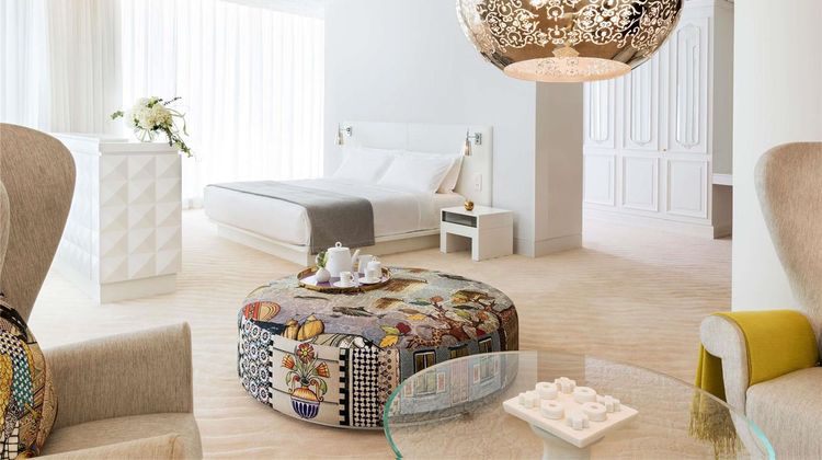 Mondrian Doha Room