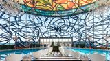 <b>Mondrian Doha Pool</b>. Images powered by <a href="https://iceportal.shijigroup.com/" title="IcePortal" target="_blank">IcePortal</a>.