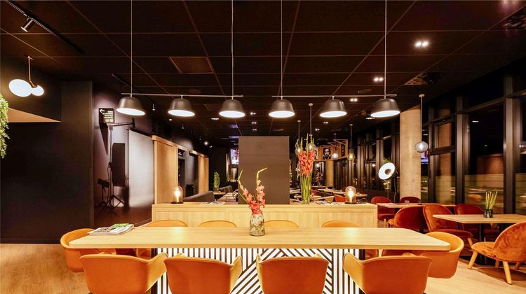 Ibis Styles Centre Arras Exterior