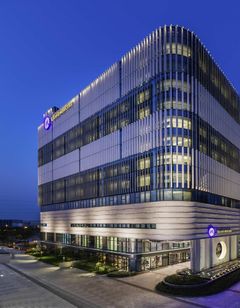 Grand Mercure Shanghai Lingang