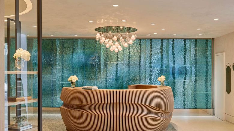 <b>Fairmont Golden Prague Restaurant</b>. Images powered by <a href="https://iceportal.shijigroup.com/" title="IcePortal" target="_blank">IcePortal</a>.