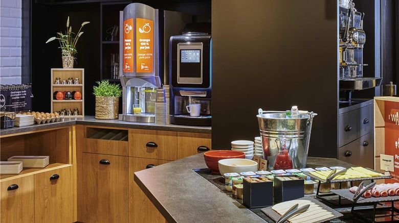 <b>Ibis Clamart Paris Velizy Restaurant</b>. Images powered by <a href="https://iceportal.shijigroup.com/" title="IcePortal" target="_blank">IcePortal</a>.