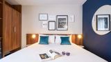 <b>Mercure Paris Montparnasse Pasteur Room</b>. Images powered by <a href="https://iceportal.shijigroup.com/" title="IcePortal" target="_blank">IcePortal</a>.