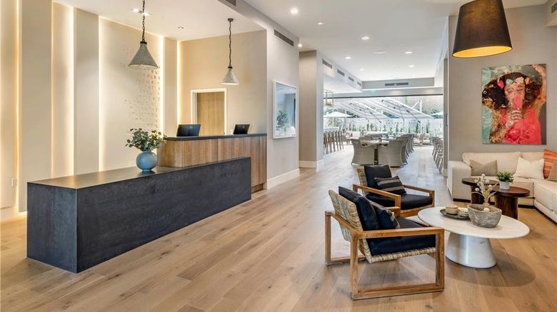 <b>Cambria Hotel Calabasas- Malibu Lobby</b>. Images powered by <a href="https://iceportal.shijigroup.com/" title="IcePortal" target="_blank">IcePortal</a>.