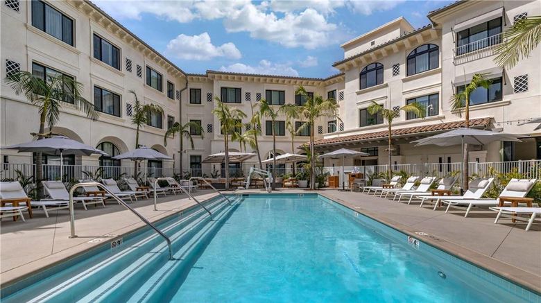 <b>Cambria Hotel Calabasas- Malibu Pool</b>. Images powered by <a href="https://iceportal.shijigroup.com/" title="IcePortal" target="_blank">IcePortal</a>.