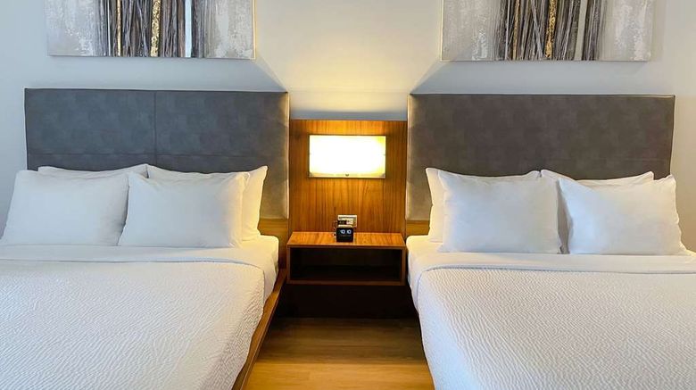 <b>Quality Inn Quebec Suite</b>. Images powered by <a href="https://iceportal.shijigroup.com/" title="IcePortal" target="_blank">IcePortal</a>.