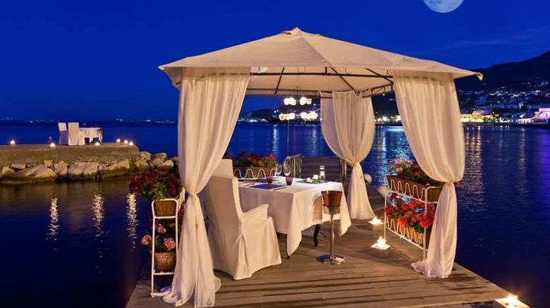 <b>Albergo Regina Isabella Restaurant</b>. Images powered by <a href="https://iceportal.shijigroup.com/" title="IcePortal" target="_blank">IcePortal</a>.