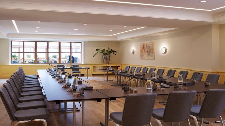 <b>Platzl Hotel Meeting</b>. Images powered by <a href="https://iceportal.shijigroup.com/" title="IcePortal" target="_blank">IcePortal</a>.