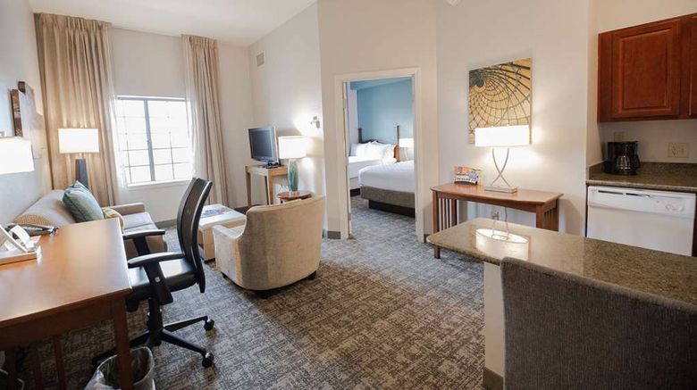 <b>Sonesta ES Suites University Southgate Room</b>. Images powered by <a href="https://iceportal.shijigroup.com/" title="IcePortal" target="_blank">IcePortal</a>.