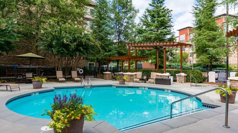<b>Sonesta ES Suites Atlanta - Perimeter Center Pool</b>. Images powered by <a href="https://iceportal.shijigroup.com/" title="IcePortal" target="_blank">IcePortal</a>.