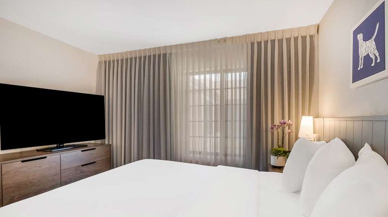 <b>Sonesta ES Suites Portland Vancouver 41 Room</b>. Images powered by <a href="https://iceportal.shijigroup.com/" title="IcePortal" target="_blank">IcePortal</a>.