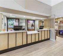 Sonesta ES Suites Chatsworth Lobby